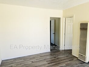 525 Cedar St SE in Albuquerque, NM - Building Photo - Building Photo