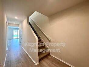 19401 Brush Crk Wy in Lake Elsinore, CA - Building Photo - Building Photo