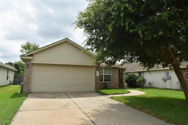 property at 826 Dracena Ct