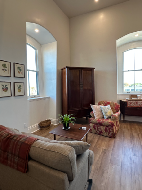 property at 2 Pleasant St