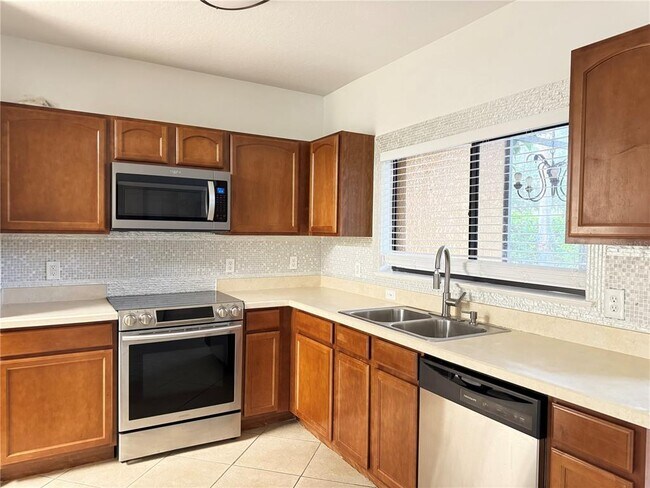 9599 Bacchus Tr in Orlando, FL - Building Photo - Building Photo