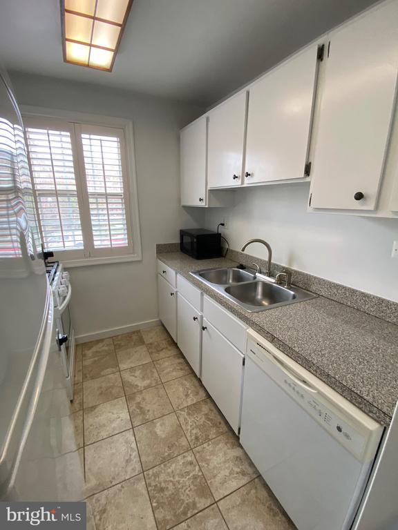 property at 4378 N Pershing Dr