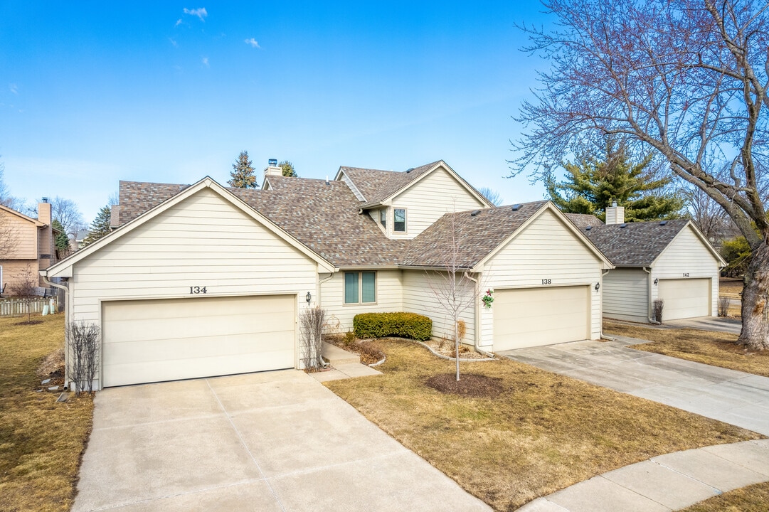 The Pines at Meadow Point in West Des Moines, IA - Building Photo