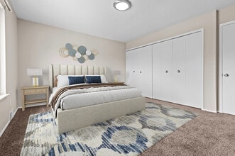 Cambridge Square in Southfield, MI - Foto de edificio - Building Photo