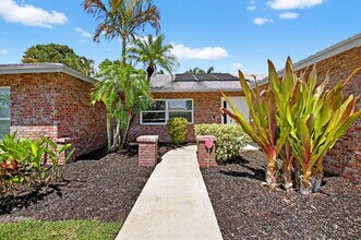 17414 Spring Tree Ln in Boca Raton, FL - Building Photo - Building Photo
