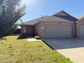 6711 Pontiac Ave in Lubbock, TX - Building Photo
