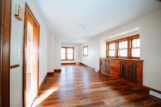 513 Hampton Ave in Toledo, OH - Building Photo - Building Photo