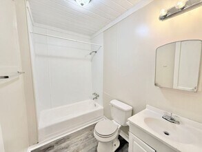 2519 Lester St in Pensacola, FL - Building Photo - Building Photo