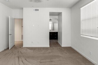 2010 Quartet Loop in Chula Vista, CA - Building Photo - Building Photo