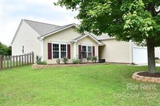 129 Bosburg Dr in Mooresville, NC - Building Photo - Building Photo