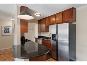 3120 Hennepin Ave in Minneapolis, MN - Building Photo - Building Photo