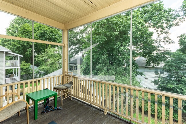 60 Greycliff Rd, Unit 2