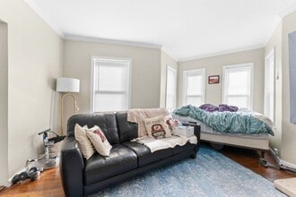 38 Hurd St in Melrose, MA - Building Photo - Building Photo
