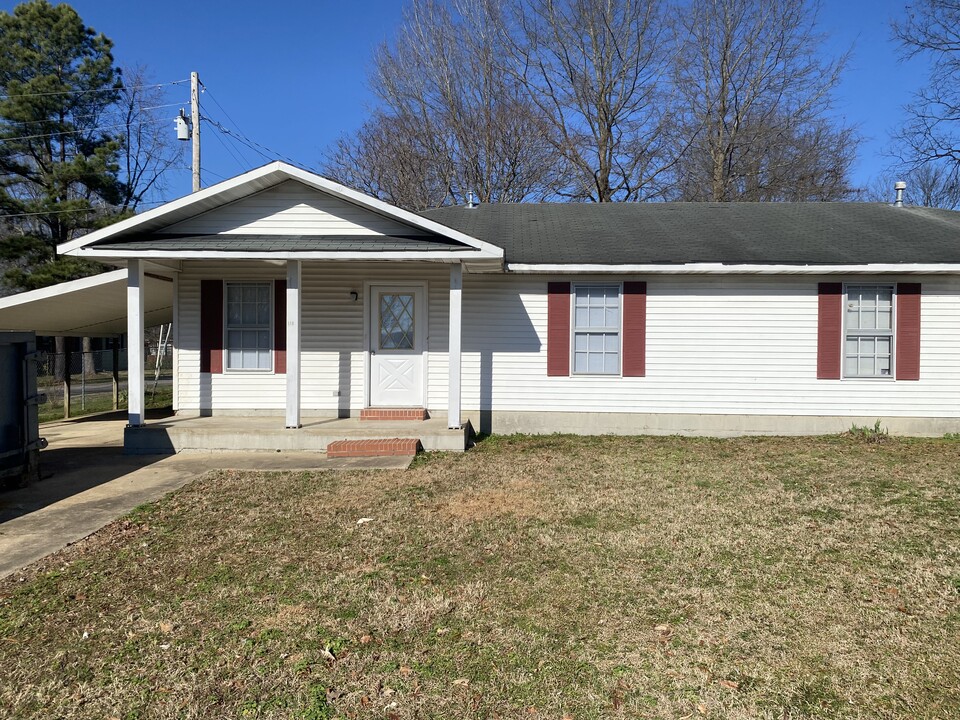 118 Misty Ln in Bells, TN - Building Photo