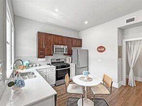 801 N Marsalis Ave in Dallas, TX - Building Photo - Building Photo