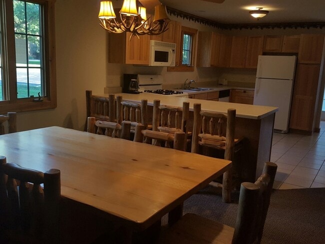 2643 IL-178 in Utica, IL - Building Photo - Building Photo