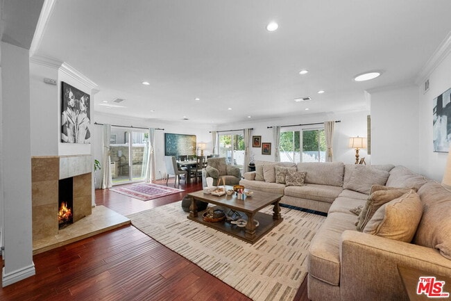 property at 5739 Cahill Ave