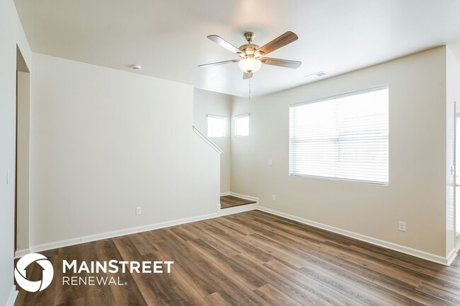 1080 Pepper Stone Dr in Lebanon, TN - Building Photo - Building Photo