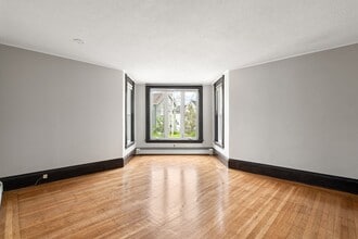 70 Wyoming Ave, Unit #1 in Malden, MA - Building Photo - Building Photo