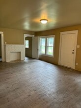 421 S 8th St in Van Buren, AR - Building Photo - Building Photo