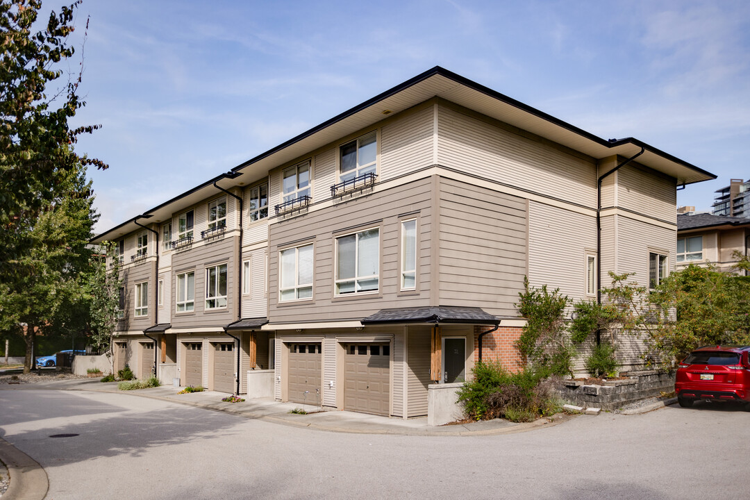 100 Klahanie Dr in Port Moody, BC - Building Photo