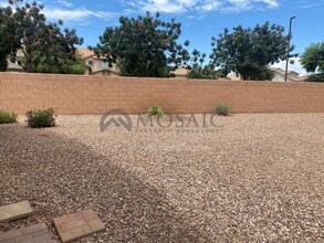 4020 E Trigger Way in Gilbert, AZ - Building Photo - Building Photo