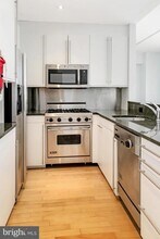 1300 13th St NW in Washington, DC - Building Photo - Building Photo