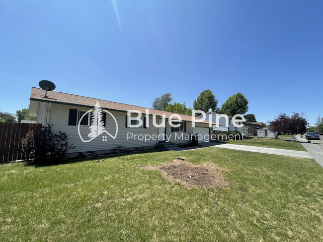 property at 1970 12th St