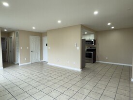 588 Millar Ave in El Cajon, CA - Building Photo