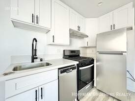 1411 Mohawk St, Unit D in Los Angeles, CA - Building Photo