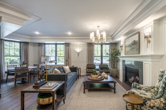 The River House in Mendota, MN - Building Photo - Lobby