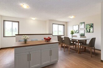 Pleasant Park in Brooks, AB - Building Photo - Building Photo