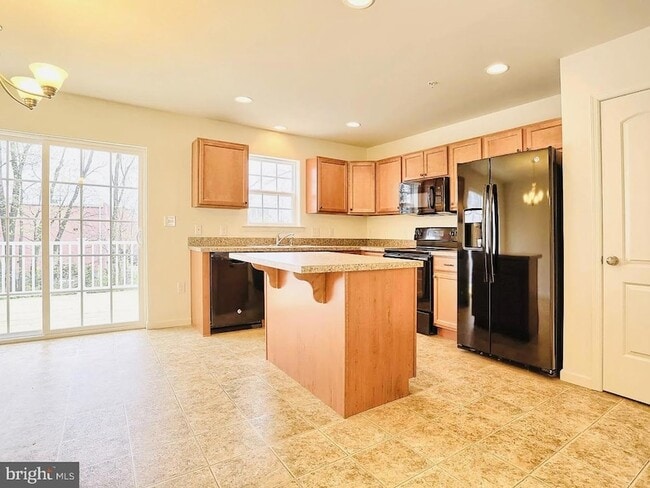 property at 4935 Laurel Valley Ln