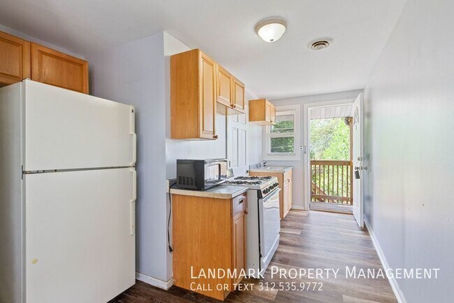 320 W 16th St in Chicago Heights, IL - Building Photo - Building Photo