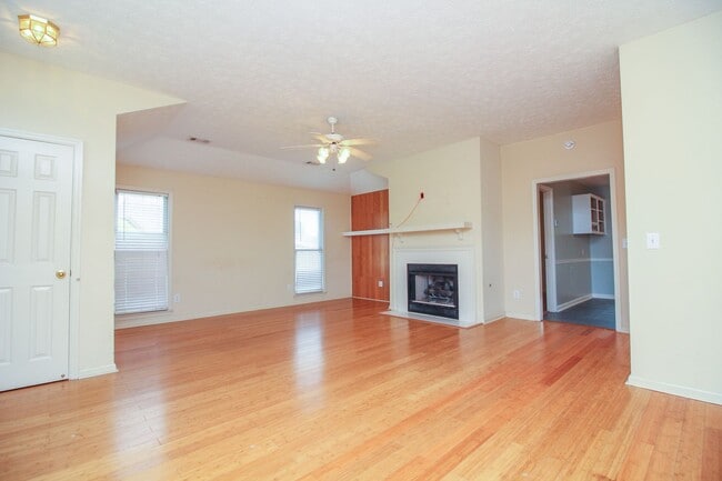 property at 7116 Vinings Ct