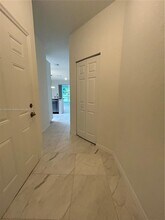 4756 SW 63rd Ave in Davie, FL - Building Photo - Building Photo
