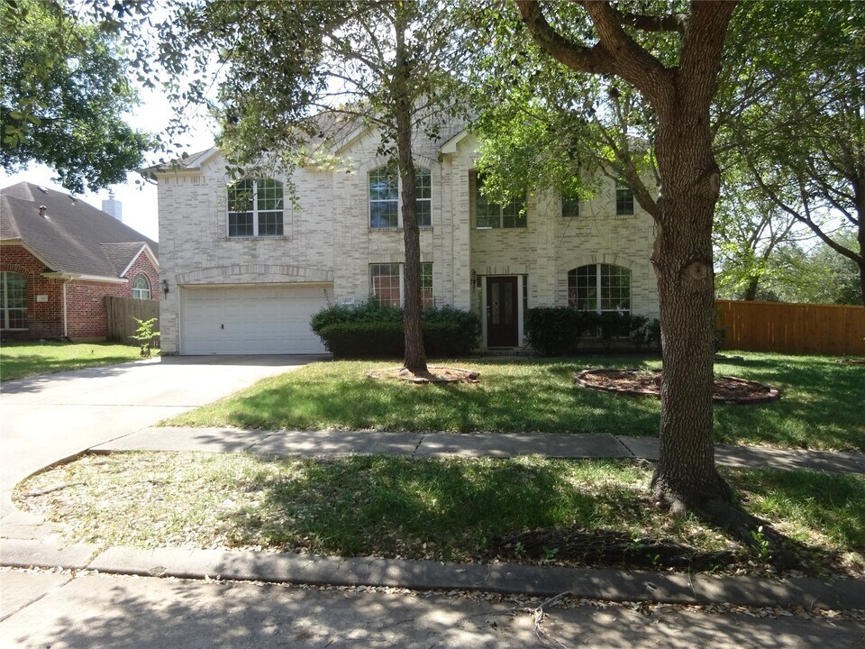 515 Plantain Ln in Richmond, TX - Building Photo