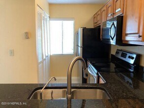 1504 Marsh Cove Ln in Palm Valley, FL - Building Photo - Building Photo