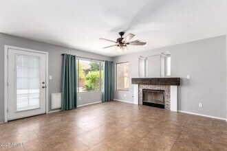 21343 N 88th Ln in Peoria, AZ - Building Photo - Building Photo