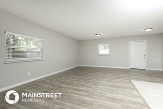 2001 Woodland Dr in Apopka, FL - Building Photo - Building Photo
