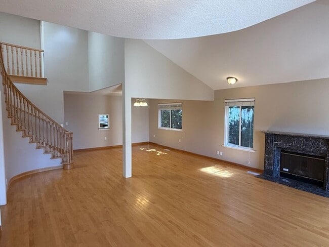 1708 Walnut St in El Cerrito, CA - Building Photo - Building Photo