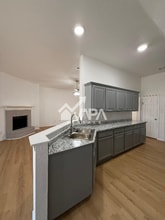 6019 Mountain Meadow in San Antonio, TX - Building Photo - Building Photo