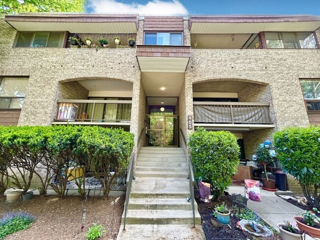 property at 405 Christopher Ave
