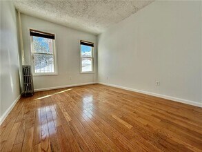 8689 15th Ave in Brooklyn, NY - Building Photo - Building Photo