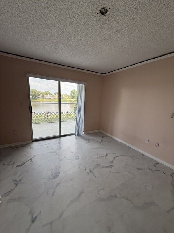 2501 Grassy Point Dr in Lake Mary, FL - Building Photo - Building Photo