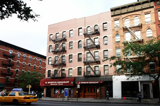 701 Ninth Ave in New York, NY - Building Photo - Building Photo