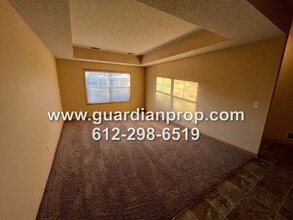 3672 Coon Rapids Blvd NW in Coon Rapids, MN - Foto de edificio - Building Photo
