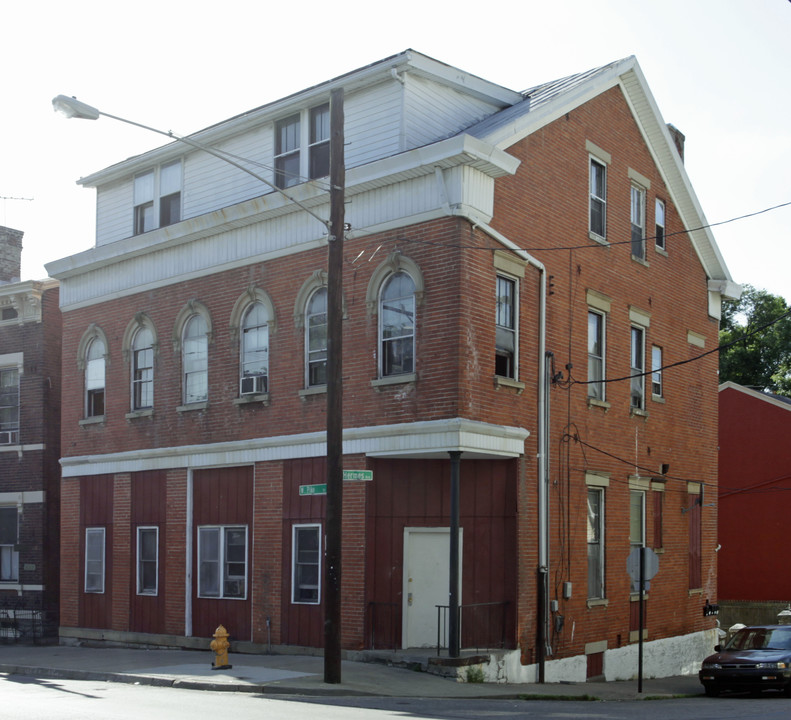 661 Pike St in Covington, KY - Building Photo