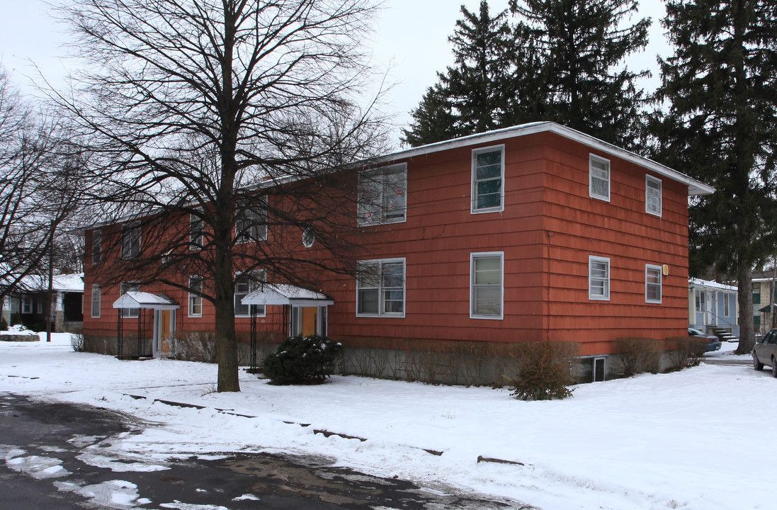 200 Crippen Ave in Syracuse, NY - Foto de edificio