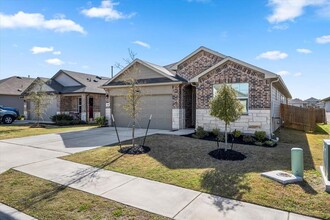 336 Carolina Buckthorn Dr in Kyle, TX - Building Photo - Building Photo